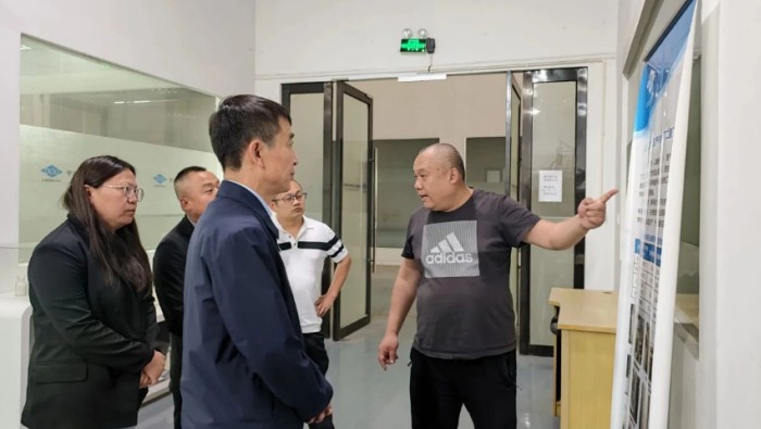 主動服務“走出去”，優(yōu)質項目“引進來”——石化集團“一把手”帶隊外出開展招商引資